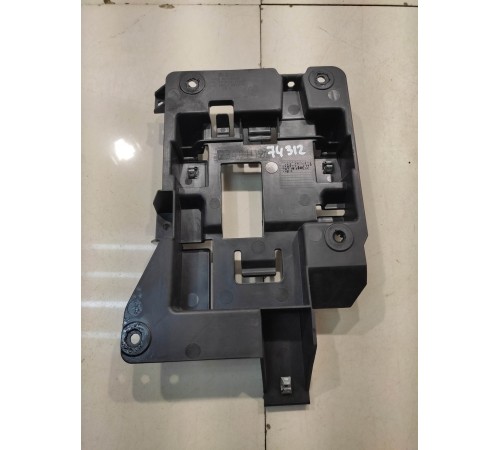 кронштейн усилителя акустического