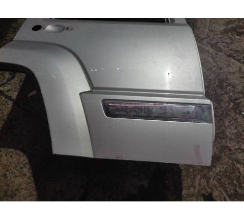 Дверь (задняя, правая)