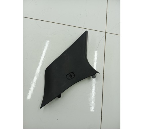 Обшивка стойки задняя левая