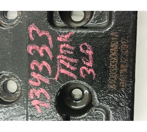 Направляющая трапеции дворников 