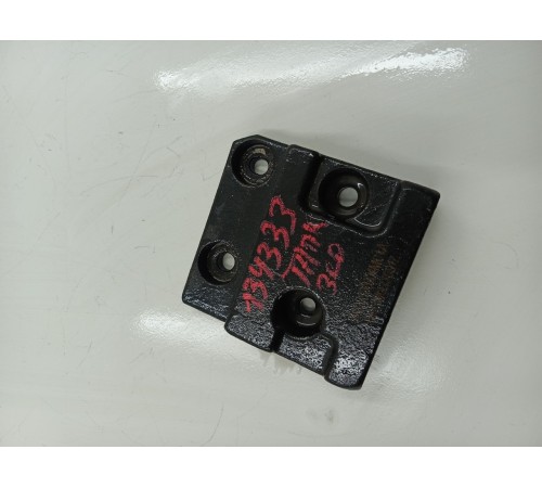 Направляющая трапеции дворников 