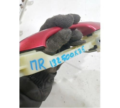 Ручка двери передняя правая внешняя