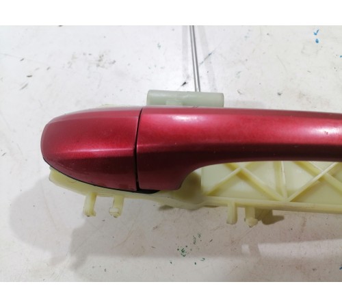 Ручка двери передняя правая внешняя