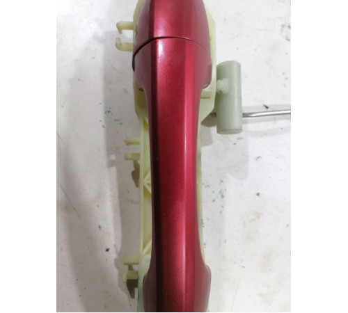 Ручка двери передняя правая внешняя