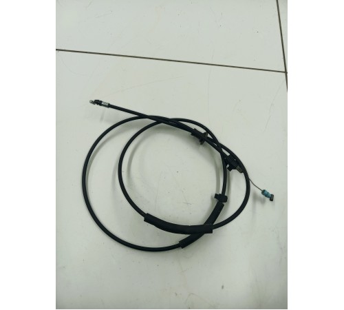 Трос открывания капота