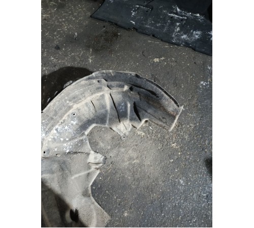 Локер подкрылок задний левый