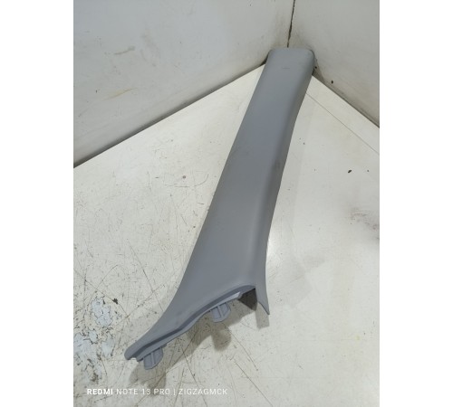 Обшивка стойки лобового стекла правая
