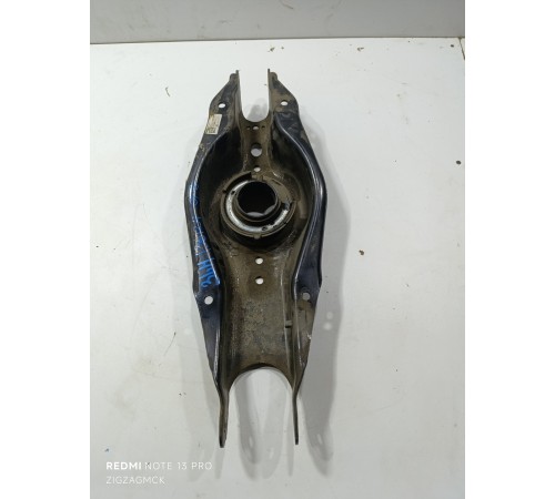 Рычаг подвески задний нижний