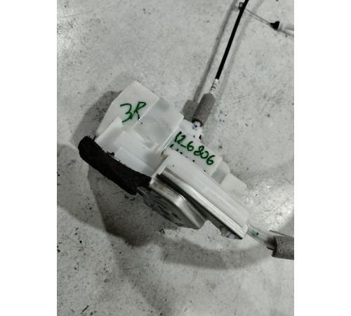 Замок двери задний правый