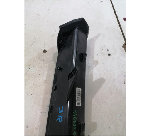 Накладка фонаря задняя правая