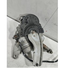 Механизм подъема крышки багажника