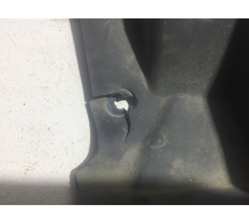 Решетка стеклоочистителя (планка под лобовое стекло)