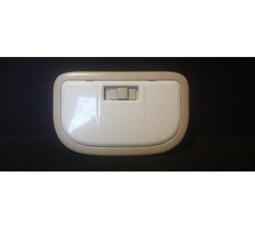 Плафон внутреннего освещения задний