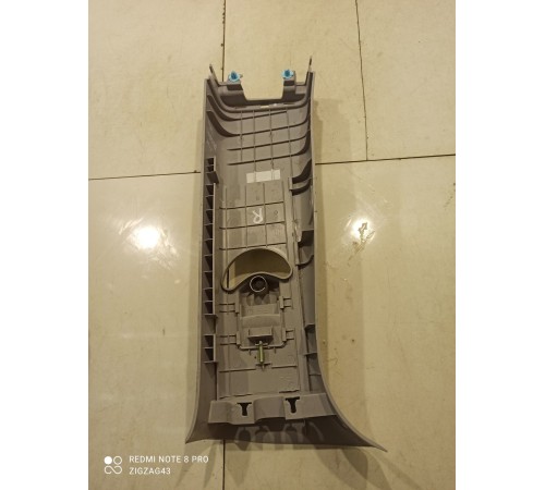 Обшивка стойки(правая)