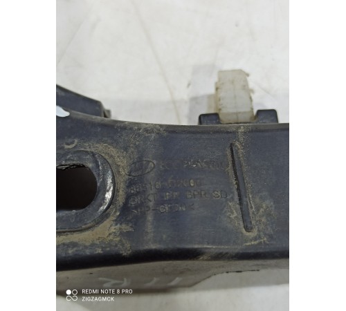 Кронштейн(крепление) переднего бампера правый