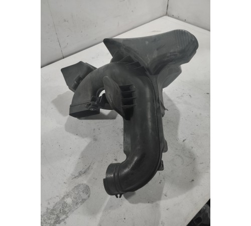 Резонатор воздушного фильтра