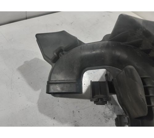 Резонатор воздушного фильтра