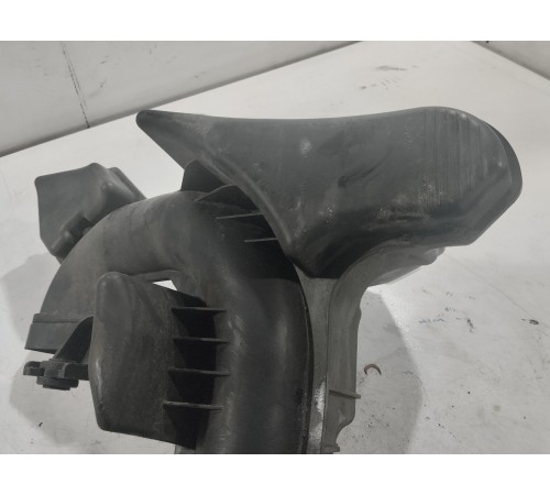 Резонатор воздушного фильтра