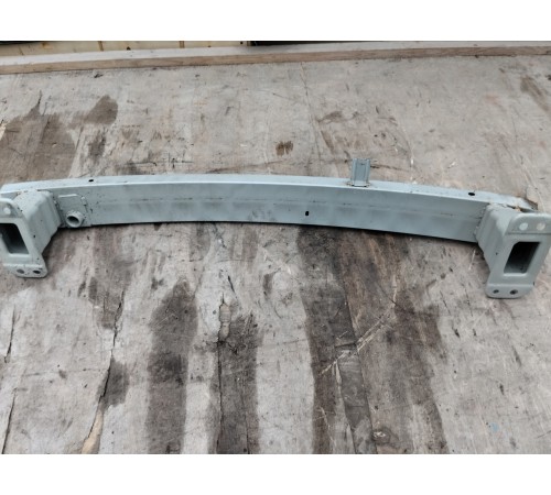 Усилитель заднего бампера