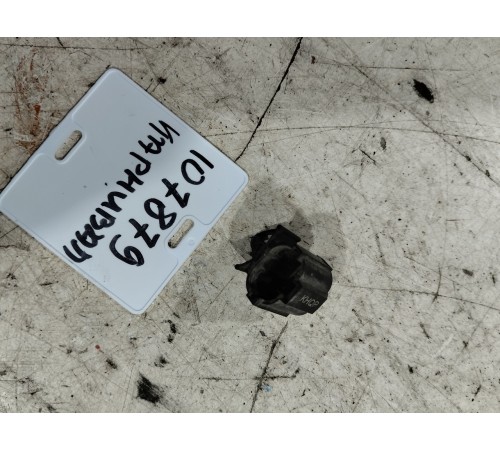 Концевик капота