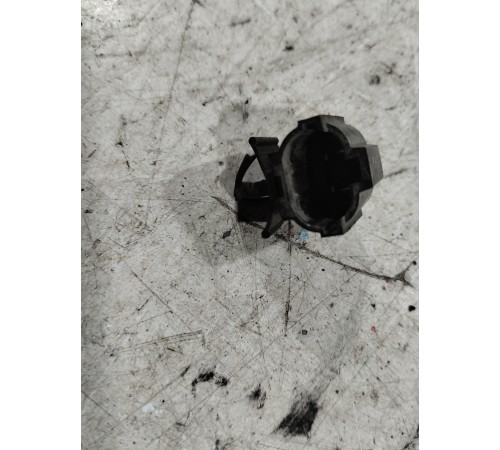 Концевик капота