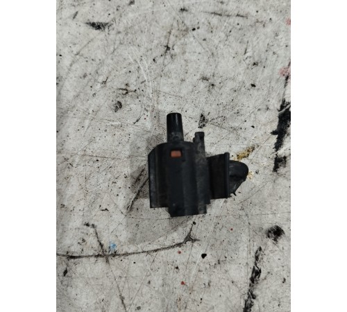 Концевик капота