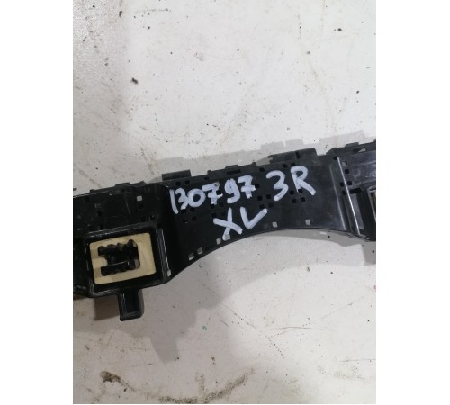 Кронштейн бампера задний правый