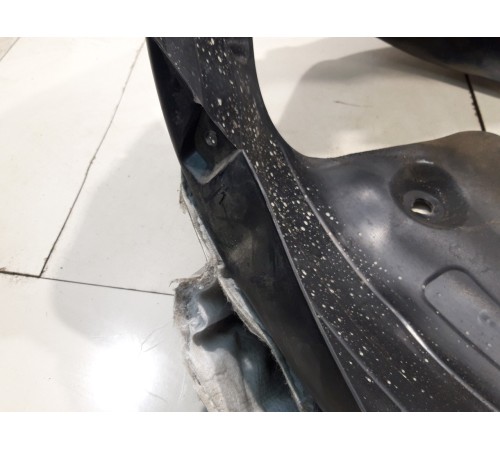 Локер (передний, правый) основной