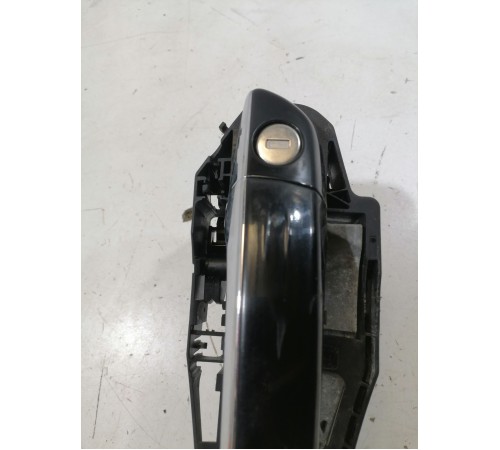 Ручка двери передняя левая наружная