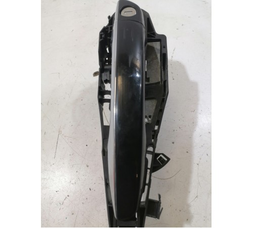 Ручка двери передняя левая наружная