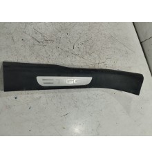 Накладка порога задняя правая