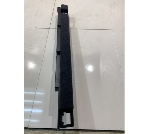 Кронштейн пола багажника (задний,левый)