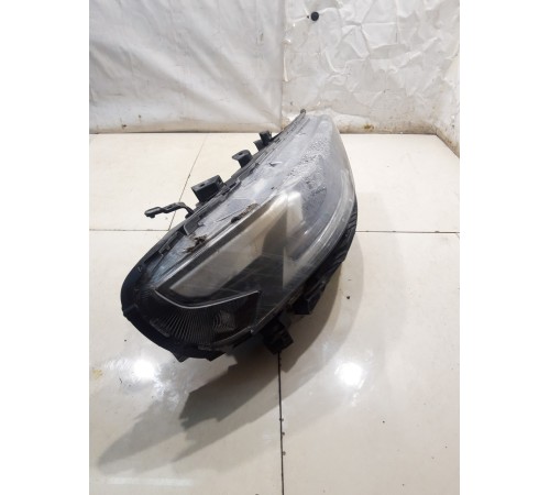 Фара (передняя,правая)