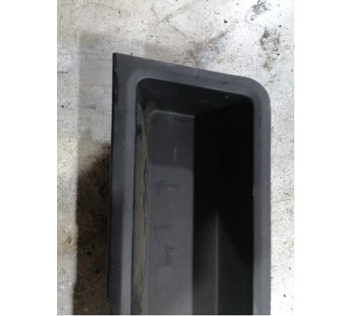 Ящик для инструментов багажника