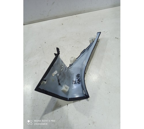 Обшивка задней стойки (правая)