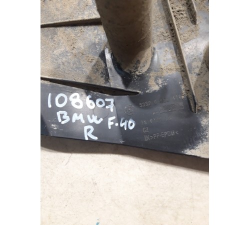 Пыльник рычага подвески (задний правый)