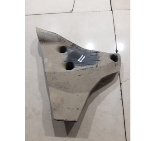 Пыльник рычага подвески (задний правый)