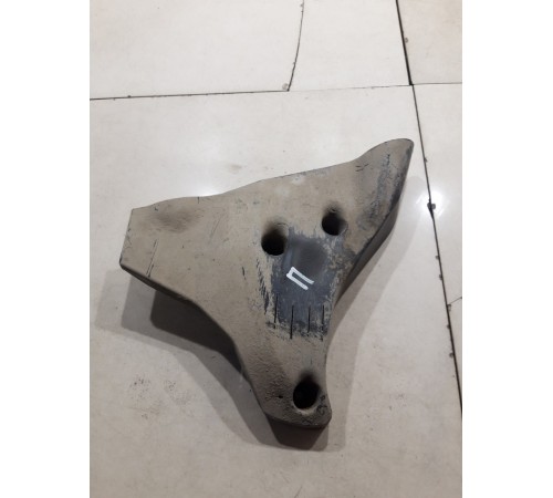 Пыльник рычага подвески (задний правый)