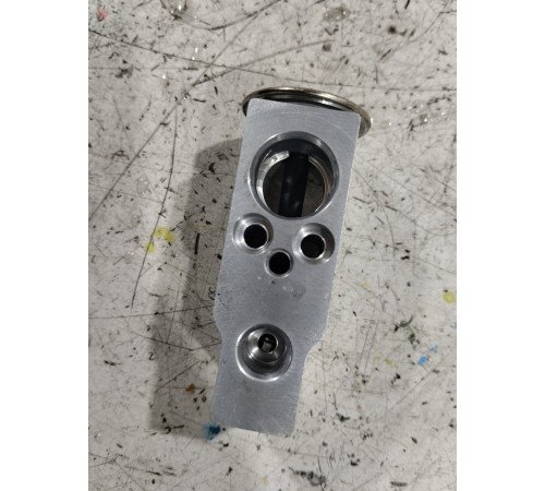 Расширительный клапан кондиционера