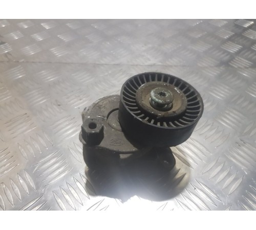 Ролик натяжной навесного оборудования перед.