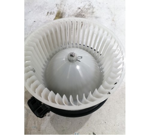 Моторчик отопителя (печки)