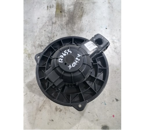 Моторчик отопителя (печки)