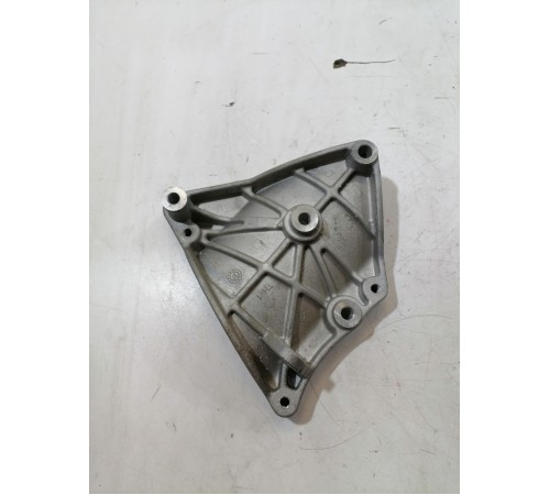 Кронштейн компрессора кондиционера