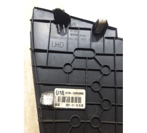 Накладка торпедо боковая(правая)