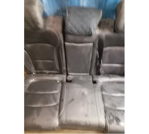 Задний ряд сидений