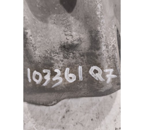 Кулак поворотный(задний левый)