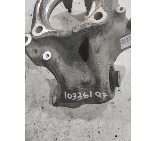 Кулак поворотный(задний левый)