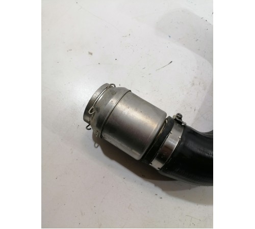 Патрубок интеркулера