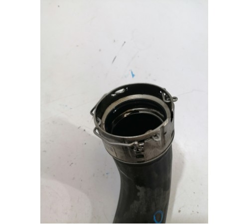 Патрубок интеркулера