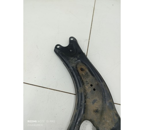 Рычаг подвески передний левый нижний